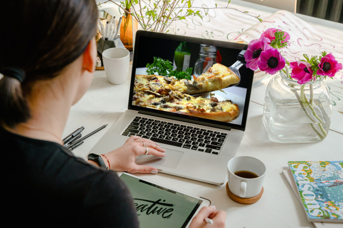 How to make a perfect restaurant website?